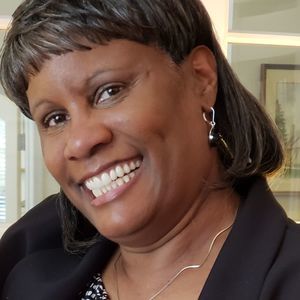 Meet your Posher, Angelena